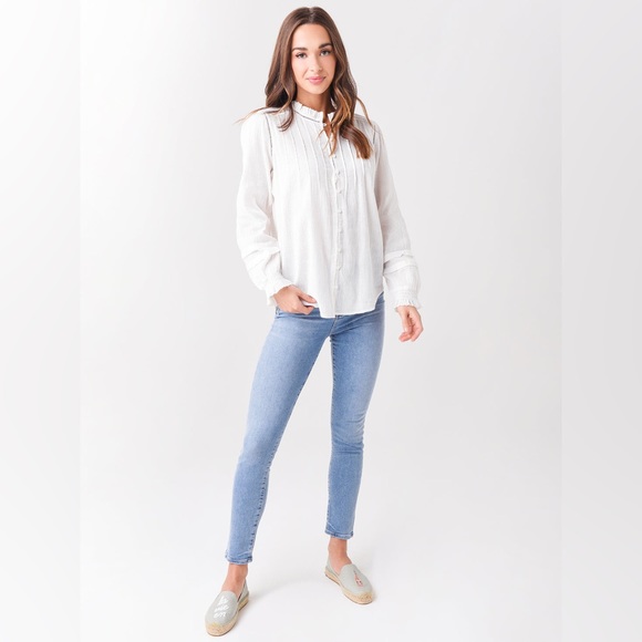 Faherty Brand Willa Top white organic cotton casual bohemian vibes long sleeve - Picture 3 of 9